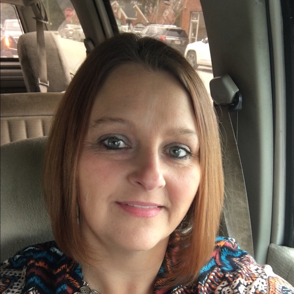 Meet your Posher, Kelly - Picture 1 of 1